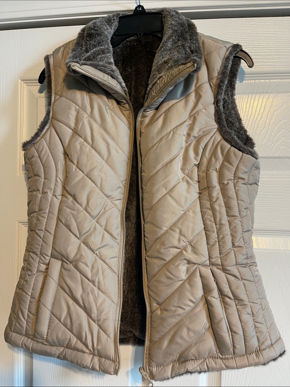 Quilted Faux-Fur Lined Vest - Taupe